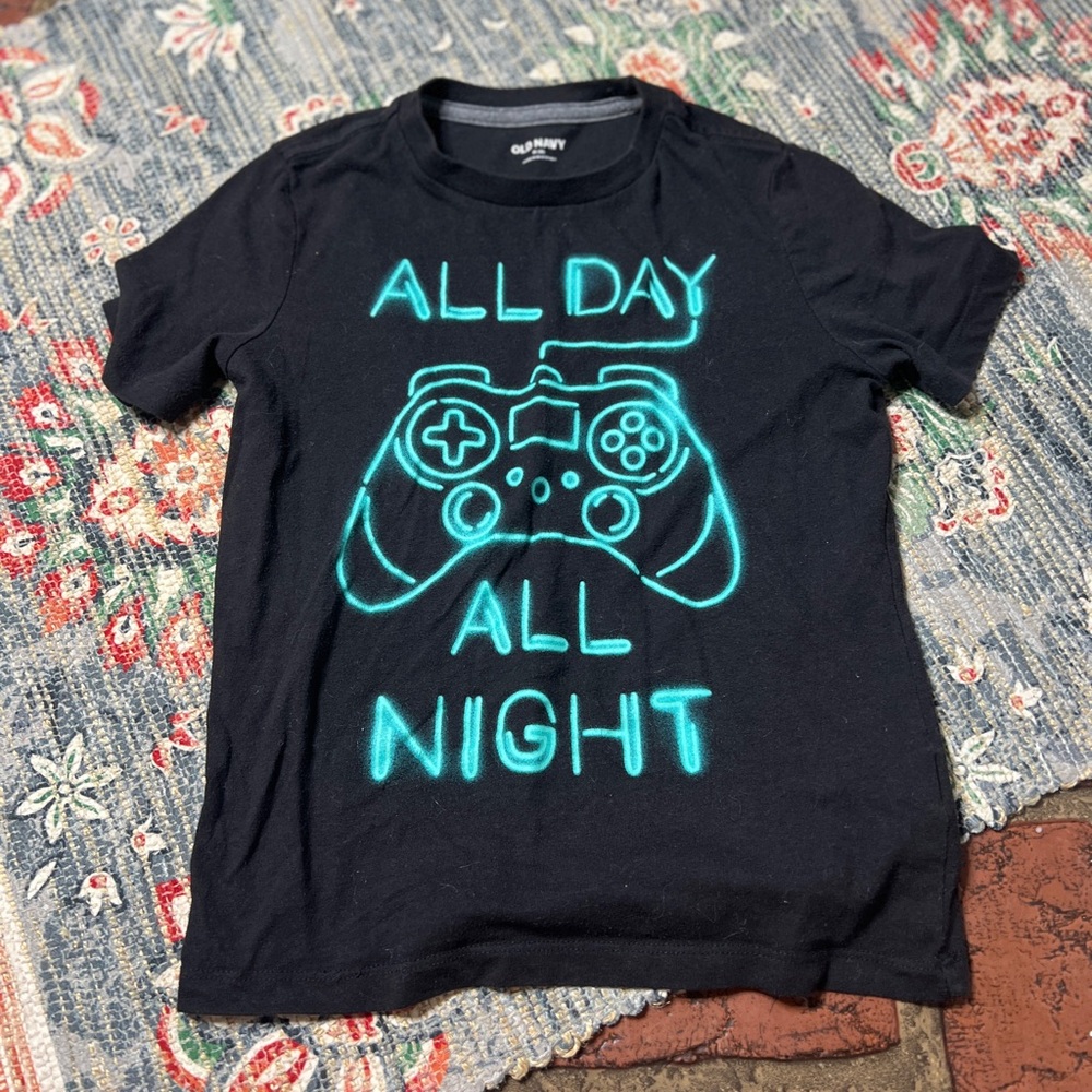 Old Navy Classic Black Crewneck Tee